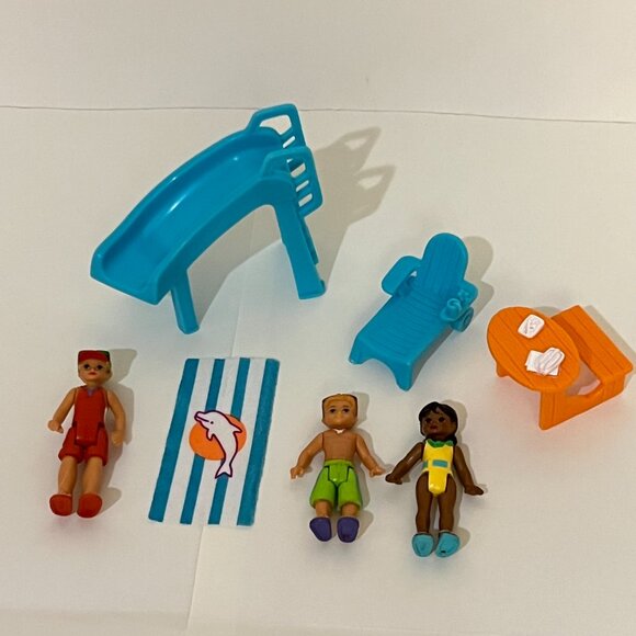 Lot of 2 Fisher Price Playsets Sweet Streets Village Pool Kids & Dance Studio - Picture 9 of 16